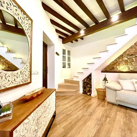 Casa De Pueblo En El Centro De Estepona, Plaza De Las Flores *