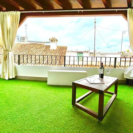 Casa De Pueblo En El Centro De Estepona, Plaza De Las Flores Эстепона