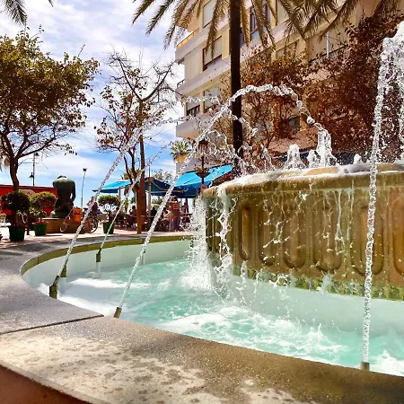 Casa De Pueblo En El Centro De Estepona, Plaza De Las Flores Эстепона