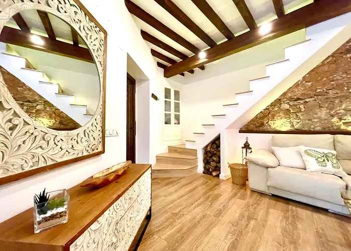 Casa De Pueblo En El Centro De Estepona, Plaza De Las Flores *