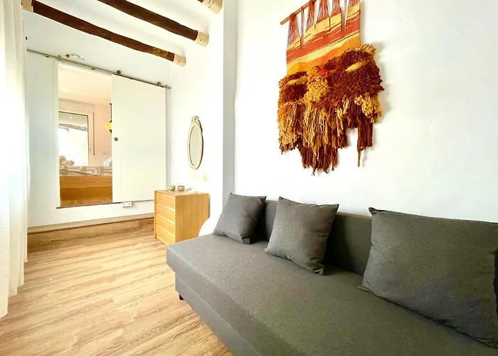 Casa De Pueblo En El Centro De Estepona, Plaza De Las Flores بيت للعطل