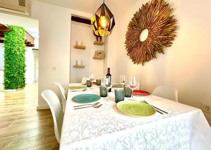 Casa De Pueblo En El Centro De Estepona, Plaza De Las Flores إِستيبونا